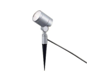 XLGE0103CE1LEDフラットランプ対応 エクステリアスポットライト 電球色集光タイプ 防雨型 スパイクタイプ 電源プラグ付110Vダイクール電球100形1灯器具相当 非調光Panasonic 照明器具 屋外用 玄関・