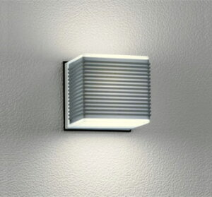 ★OG041721LRエクステリア LEDポーチライト R15高演色 クラス2 白熱灯器具40W相当電球色 非調光 防雨型オーデリック 照明器具 屋外用 玄関 エントランス