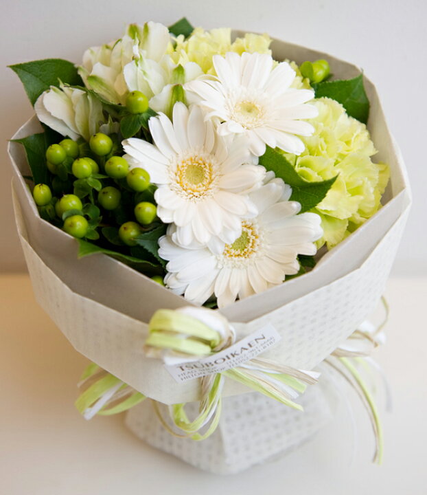 楽天市場 気持ち伝わるブーケ ブーケタイプ Natural White ナチュラルホワイト 白 グリーン系 花 花束 プレゼント ギフト 誕生日 記念日 アニバーサリー 結婚 送別 おしゃれ ナチュラル 花言葉 オリジナル メッセージカード付 送料無料 坪井花苑 坪井花苑shop