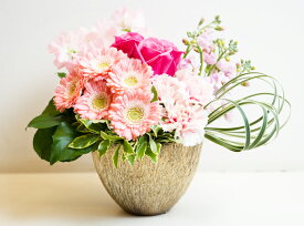 スタンダードアレンジメント　Mサイズ　ピンク