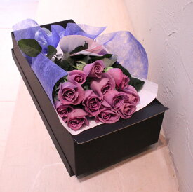 「12 APPLAUSE」アプローズ　母の日　記念日　アニバーサリー　プロポーズ　誕生日　結婚　結婚記念日　青いバラ　12本　ブーケ　花束　花　プレゼント　ギフト　花言葉　夢かなう　愛　送料無料【坪井花苑】