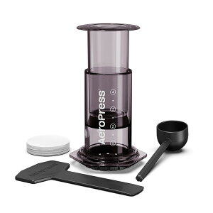 AeroPress Coffee Maker Clear�G�A���v���X �R�[�q�[���[�J�[ �N���A��p�y�[�p�[�t�B���^�[100�����藷�s��A�E�g�h�A�V�[���Ȃ� �O�o��ł̒��o�ɂ������߁y�X�y�V�����e�B�R�[�q�[��50g �I�}�P