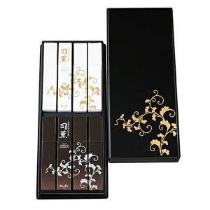  p  { iO (  ) i 퍁(hE)8