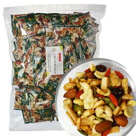 小袋 大地の恵み ナッツ＆フルーツ 900g ドライフルーツ ミックス ナッツ フルーツ 小分けで便利なナッツミックス ミックスナッツ カシューナッツ アーモンド クコの実 かぼちゃの種 クランベリー バナナ お菓子 ギフト プレゼント 大容量