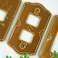 プレーン　キャラメル　陶器　スイッチプレート1穴・2穴・3穴【ブラウン/茶色/凹凸のある模様/Essence/コ…