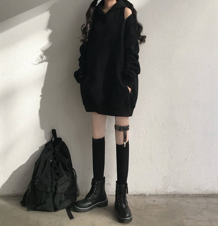 楽天市場 パーカー レディース 韓国 大きめ おしゃれ ロング フード 韓流 可愛い かわいい 病みかわ 肩出し ゴシック ゴスロリ V系 ヴィジュアル 系 パンク ロック ダーク系 原宿系 ファッション コスプレ ブラック 黒 アウトレット 22 春 春夏 夏 Ttclub