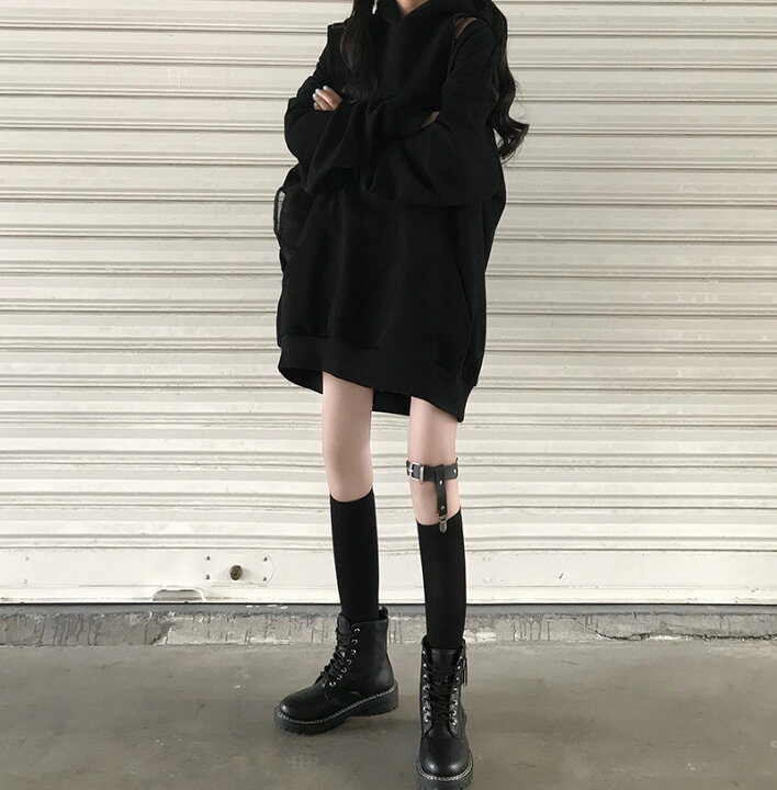 楽天市場 パーカー レディース 韓国 大きめ おしゃれ ロング フード 韓流 可愛い かわいい 病みかわ 肩出し ゴシック ゴスロリ V系 ヴィジュアル 系 パンク ロック ダーク系 原宿系 ファッション コスプレ ブラック 黒 アウトレット 22 春 春夏 夏 Ttclub