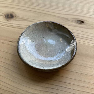 M M ORq | 9.3cm { Lb`G