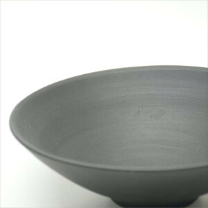 常滑焼 チャラ掛け 碗 17cm 黒 ブラック 器 お皿 陶器 食器 おしゃれ 和食器 プレゼント ギフト 結婚祝い キッチン用品 調理器具 キッチン雑貨 川端滝三郎商店 【ラッピング対象外】