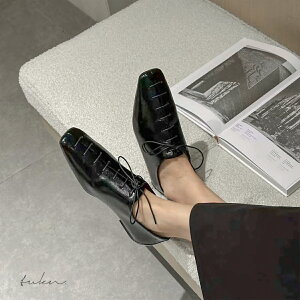 【マラソン限定クーポン配布中】レースアップ シューズ レディース フラット スニーカー パンプス ローヒール 痛くない 柔らかい 歩きやすい 黒 大人 可愛い おしゃれ オフィス きれいめ ブ