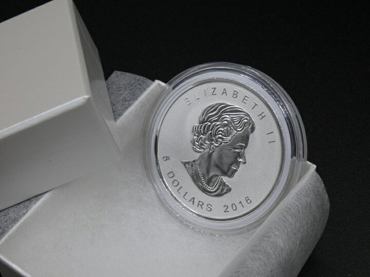 楽天市場】【2016年中古 メイプルリーフ パンダ銀貨】カナダ メープル 