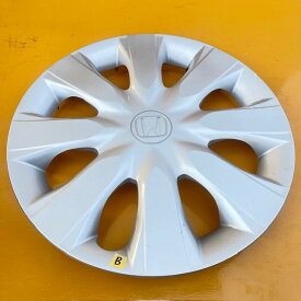 【中古】Bホンダ純正14インチスチール用ホイールカバーホイールキャップ44733ーTY7ーN01程度中、傷多少あります、全国一律料金1枚価格N-BOX、N-OEN、N‐ワゴンライフなど