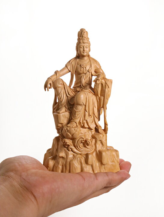 楽天市場】【総高17cm】観音様 木彫り 仏像 一刀彫 / 素材：柘植（置物 