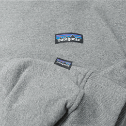 Patagoniaパタゴニア【海外直輸入】【送料無料】MEN'SP-6LABELUPRISALCREWSWEATトレーナースウェットクルーネックGRAVELHEATHERメンズユニセックスサイズ:S-XL