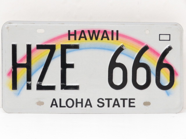 【超激レア・入手困難・スペシャルナンバー】【送料無料】【ハワイ雑貨】【インテリア】【ハワイライセンスプレート】HAWAII・ナンバープレート・サインプレートHZE 666【返品交換不可】