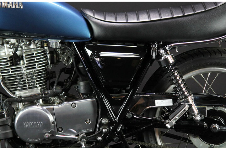 楽天市場】YAMAHA SR400 (09年~Final)用 ETCビルトイン・サイドカバー 