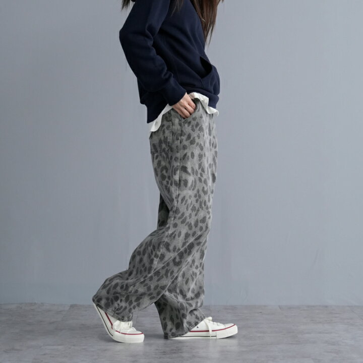 楽天市場】ヒョウ (レオパード) 柄 カーブパンツ 迷彩風カラー バレル 