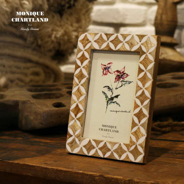 楽天市場 写真立て フォトフレーム おしゃれ かわいい 個性的 アンティーク ナチュラル 横向き 壁掛け 幾何学模様 柄 ジオメトリック インテリア雑貨 レトロ ギフト 男性 メンズ 女性 結婚祝い 引っ越し祝い 父の日 母の日 誕生日 プレゼント ブランド Monique Chartland