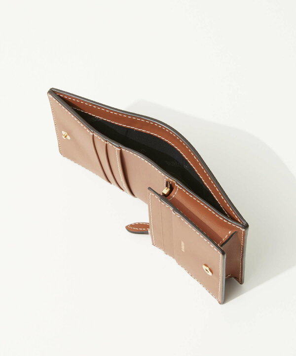 楽天市場】バーバリー BURBERRY 8070417 8094425 A7026 二つ折り財布  