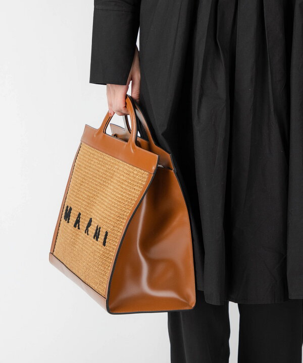 楽天市場】マルニ MARNI BMMP0090Q0 P3860 ショルダーバッグ かご 