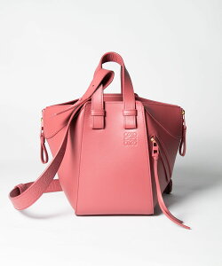 ���G�x LOEWE A538H13X02 �V�����_�[�o�b�O HAMMOCK COMPACT SOLID BAG ���f�B�[�X �o�b�O �n�����b�N�o�b�O �N���X�{�f�B ���U�[ �V���v�� �n���h�o�b�O �R���p�N�g ���o���� ���s ������� �A�i�O���� 