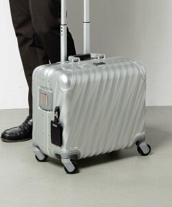 �g�D�~ TUMI 19 DEGREE ALUMINUM �f�B�O���[ �A���~�j�E�� COMPACT CARRY ON �R���p�N�g �L�����[�I�� 036877SLV2 148634 �L�����[�o�b�O �X�[�c�P�[�X �����Y �o�b�O