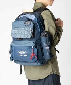 デンハム DENHAM EK0A5BDH バックパック Padded Denham メンズ バッグ EASTPACK×DENHAM リュックサック イーストパック コラボモデル Padded Denham ロゴ カジュアル お出かけ 通勤 通学 旅行 パッド ギフト プレゼント 誕生日 記念 ネイビー 24L