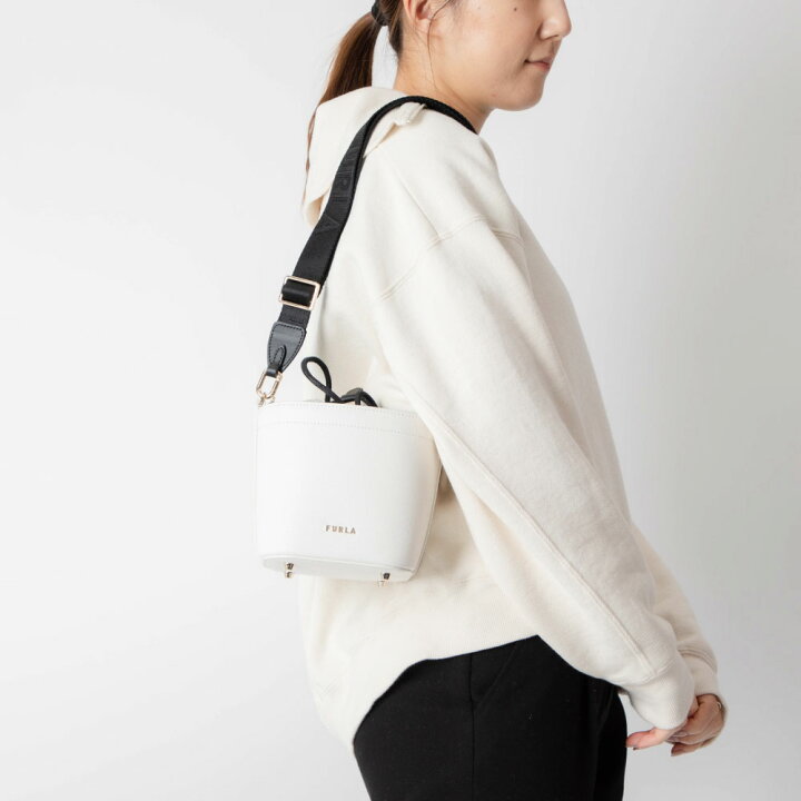 楽天市場】フルラ FURLA WB00332 BX0006 ショルダーバッグ レディース 