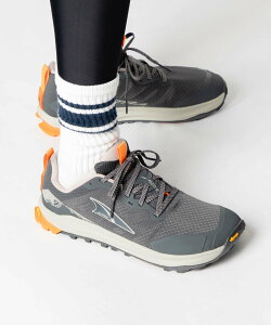 �A���g�� ALTRA LONE PEAK 9+ ���[���s�[�N 9+ AL0A85RG �X�j�[�J�[ �����Y �V���[�Y �g���C�������j���O Vibram �r�u�����\�[�� �E�H�[�L���O �n�C�L���O