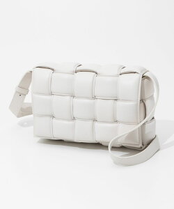 �{�b�e�K���F�l�^ BOTTEGA VENETA 591970 VCQR1 �V�����_�[�o�b�O ���f�B�[�X �o�b�O �N���X�{�f�B �΂ߊ|�� �J�W���A�� �p�e�b�h �J�Z�b�g �v���[���g ���o���� �L���J�W �I�V���� �M�t�g �{�v �� PA