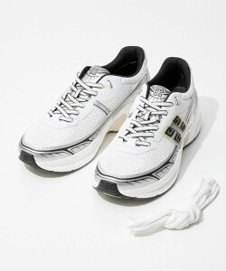 �W�o���V�B GIVENCHY NFNTY-52 LOW TOP RUNNERS �X�j�[�J�[ �V���Z�e�B�b�N���U�[�����b�V�� BH00AGH1RB �X�j�[�J�[ �����Y �V���[�Y