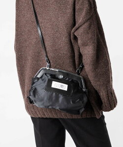 �G���G��6 MM6 ���]���}���W�F�� REVERSE POCHETTE MINI ���o�[�X�|�V�F�b�g �~�j SB6WF0008 P8503 �V�����_�[�o�b�O ���f�B�[�X �o�b�O