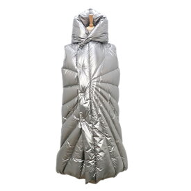 【名東】【MONCLER】モンクレール RICK OWENS ダウンベスト PORTERVILLE 1サイズ シルバー ジレ メタリック レディース アパレル 女 服 【未使用】【中古】