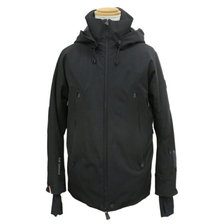 楽天市場】【最大3万円割引クーポン 10/1~】【天白】【MONCLER 