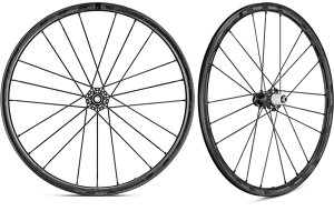 FULCRUM (tN) RACING ZERO CARBON CMPTZN DB 2WAY C19 J[{N`[zC[ OZbg