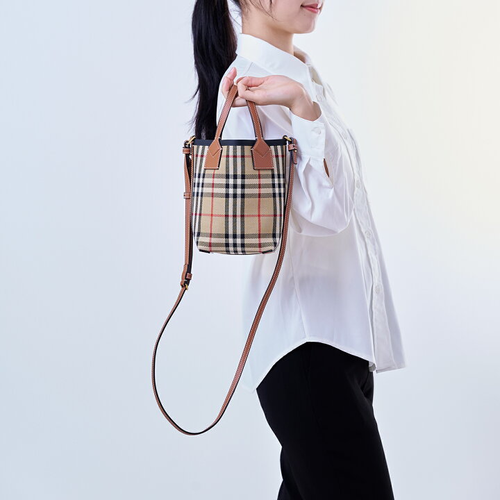 楽天市場】BURBERRY バーバリー バッグ ハンドバッグ 8072348 
