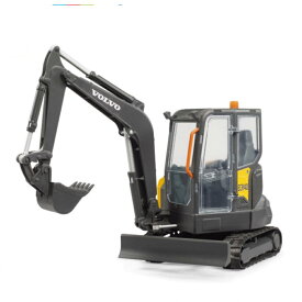 ブルーダー Bruder Volvo ボルボ コンパクトショベル ECR40 BR02465 おもちゃ 知育玩具 働く車 乗り物 車 工事現場 ショベルカー パワーショベル 3歳 4歳 5歳 誕生日プレゼント 男の子 ギフト ドイツ製 はたらくくるま 1/16スケール 模型 クローラー プレゼント 人気 リアル