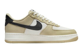 バスケットシューズ バッシュ スニーカー ナイキ Nike AIR FORCE 1 '07 LX Gold/Black/Sail ストリート