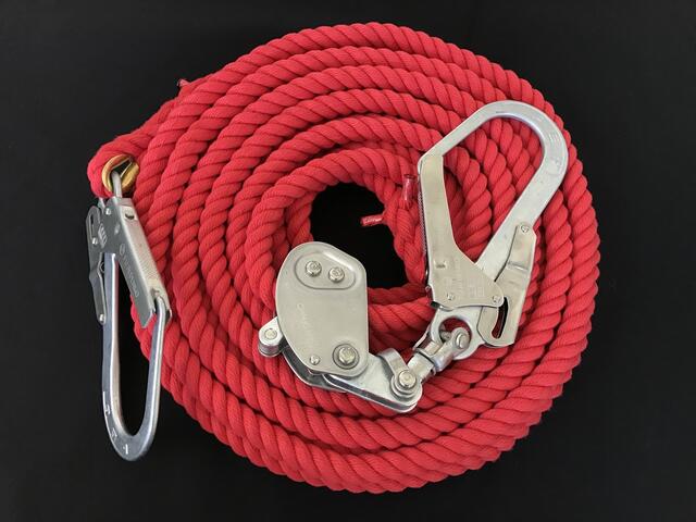 親綱ロープ エステルカラー製親綱ロープ 赤 １６ｍｍ×１０Ｍ 緊張器付