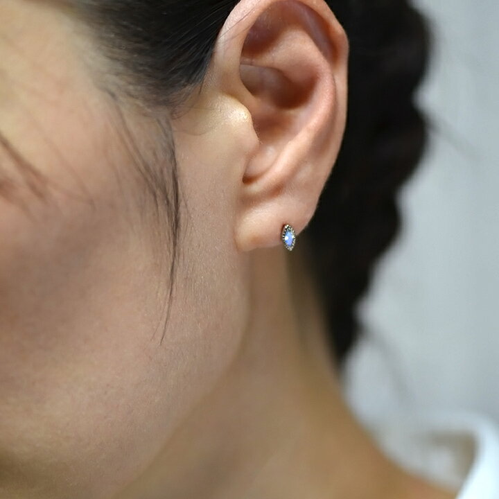 楽天市場】優良店500円OFFクーポン配布中 スタッドピアス ブルームーン 