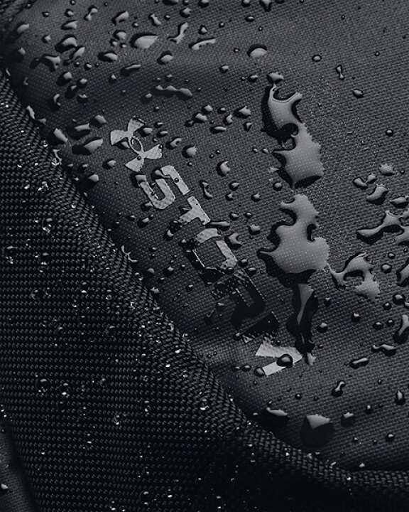 楽天市場 公式 アンダーアーマー Under Armour Ua ユニセックス トレーニング トライアンフ バッグ バックパック リュック リュックサック ビジネスバッグ メンズ レディース 26 5l 撥水 耐久 ブラック 黒 ビジネス 通勤 通学 大容量 収納 パソコン収納 ノートpc
