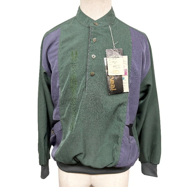 【新品】[印象N] Lapineal 微光沢 バンドカラープルオーバーカットソー メンズ M グリーン 緑×紫系 ポリエステル100% ワンポイント 長袖 台湾製 ヘンリーネック 切り返し生地 ウエストポケット付き 袖口と裾にリブ ロングスリーブ