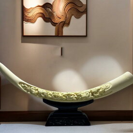 樹脂製 象牙風 彫刻 置物 オブジェ 創造的な工芸品 デスクトップ ワイン棚 玄関 リビングルーム 書斎 オフィス 飾り付け プレゼント 贈り物