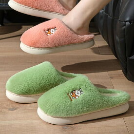 ウサギ スリッパ レディース メンズ 男女兼用 ホームスリッパ 室内用 ボア サイレント アニメ柔らかい 防寒 家族用 ギフト 冬 可愛い 動物 ファー モフモフ