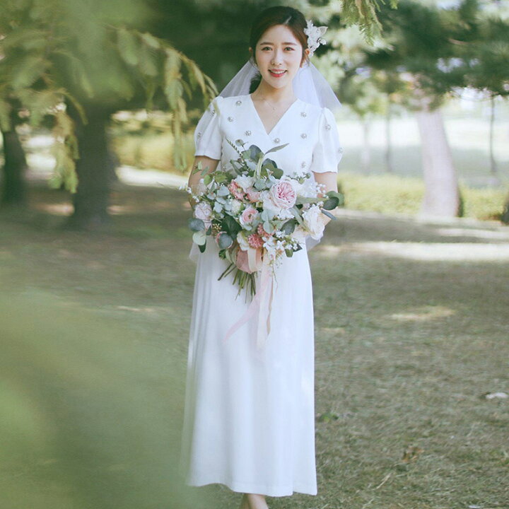 楽天市場】海外挙式 前撮りドレス wedding dress 花嫁 半袖 大きい リゾートドレス 上品 ウェディングドレス 二次会 シンプル ワンピース ロングドレス Vカット ブライダル パーティードレス 後撮り 海外旅行 結婚式 披露宴 演奏会 発表会 セミオーダー : unique weddings