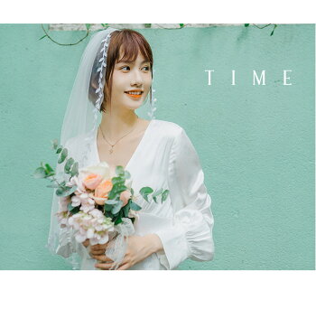 楽天市場 ブライダルベール 新緑 生命力 ウェディングベール おうべい設計 結婚式 レース付き 披露宴 ショートベール 手作りベール オフホワイト ふんわり 可愛い ショートカットに似合う ビンテージ 海外撮影 旅行結婚 撮影道具 60 80cm Unique Weddings
