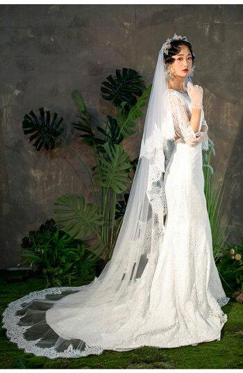 楽天市場 ブライダルベール フランス風 優雅 ビンテージ マリアベール ロングベール ウエディングベール 結婚式 刺繍付き ロイヤル 中世紀 ロマンチック オフホワイト海外撮影 300cm コーム付き Unique Weddings