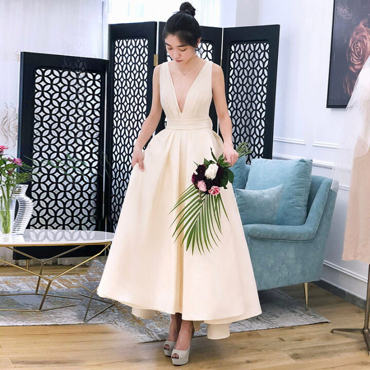 楽天市場】海外挙式ドレス 二次会 Vネック Aラインドレス 花嫁 結婚式  