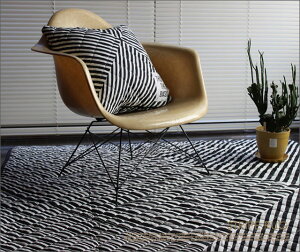 o[VuO}bgyLTCYzVr[kgAeB[NrO}bgC݃VbvfBXvCjOC_XgATCT[tubNX^Cꂩ