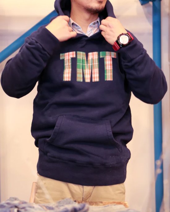 【TMTティーエムティー】【POINT2倍】FRENCH TERRY HOODIE( APPLIQUE TMT) (2色)(スフーディ/OUTER/アウター/23SS)TSWS23SP02  UNIT